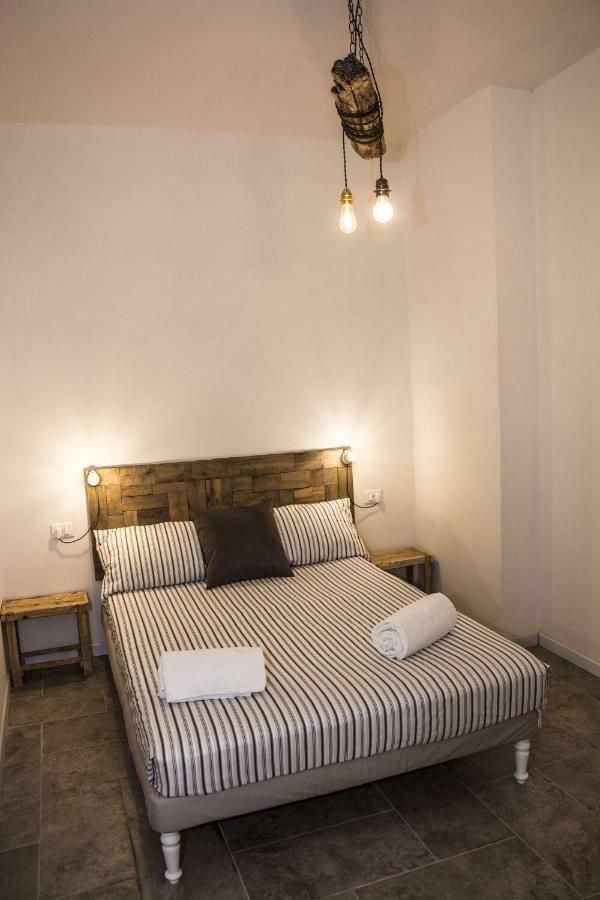 Apartment Sotto Il Santo Orco Feglino Exterior photo
